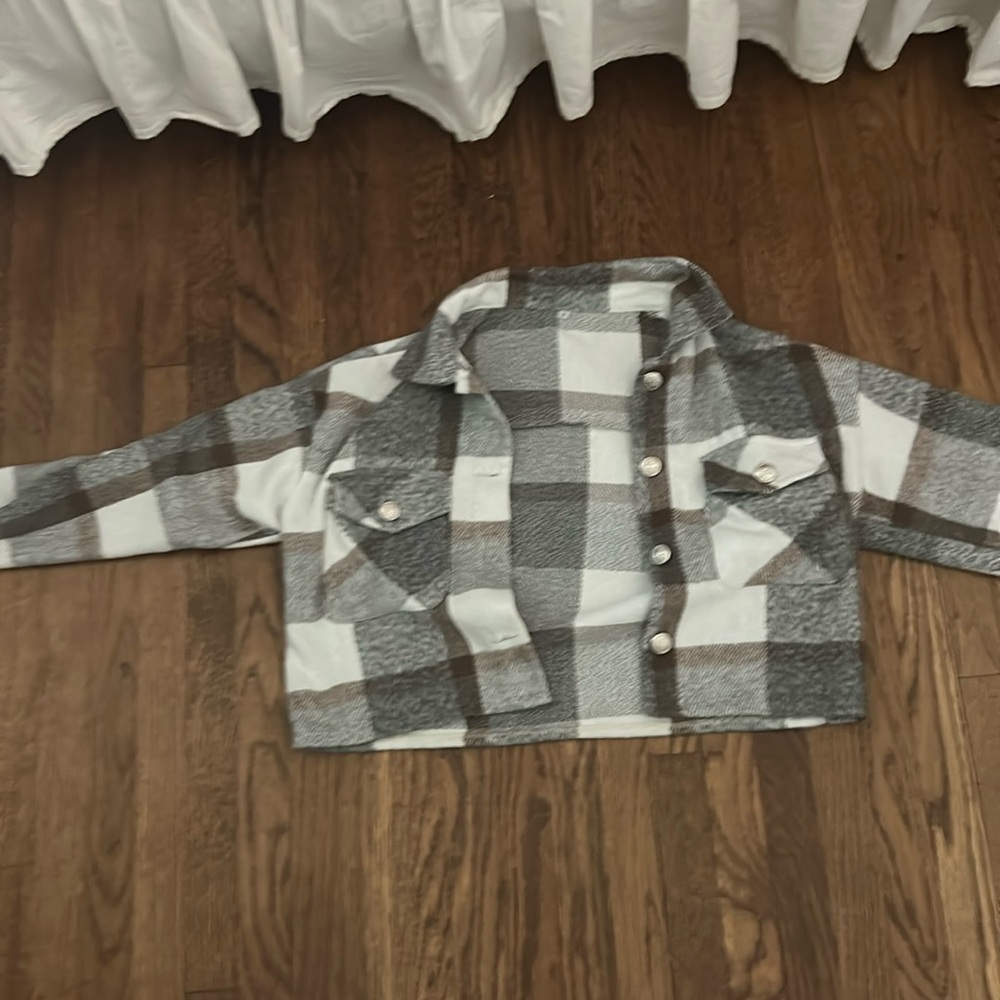 Plaid cropped sweater
